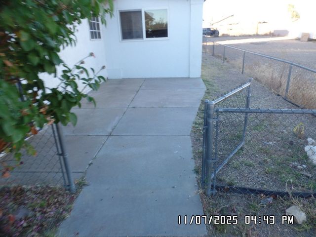 2195 E Suffock Avenue, Kingman, AZ 86409