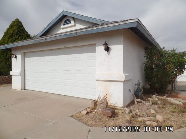 2195 E Suffock Avenue, Kingman, AZ 86409
