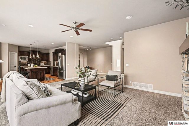 5508 S 165th Street, Omaha, NE 68135