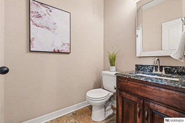 5508 S 165th Street, Omaha, NE 68135