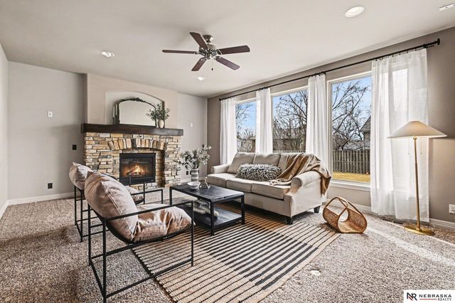 5508 S 165th Street, Omaha, NE 68135