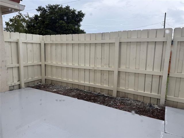 1625 SANDY POINT SQUARE 63, Orlando, FL 32807