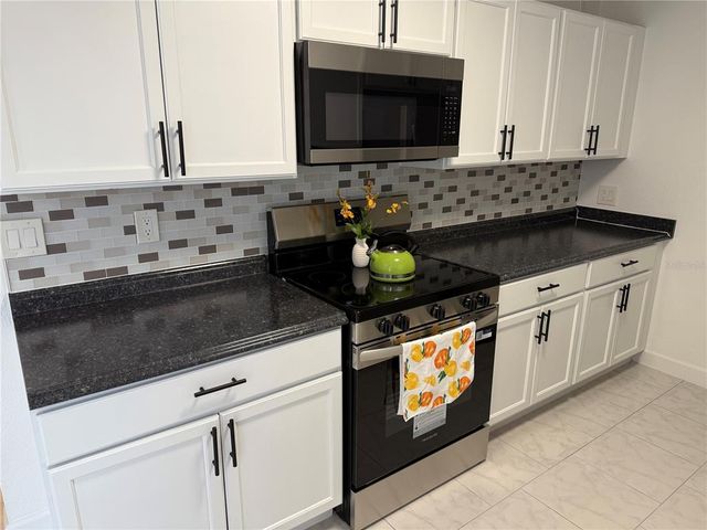 1625 SANDY POINT SQUARE 63, Orlando, FL 32807