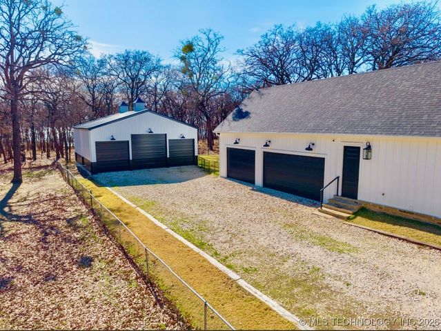 12427 Atlantic Drive, Kingston, OK 73439