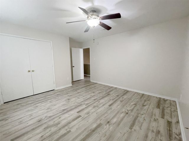 3220 Maryfield Lane, Pearland, TX 77581