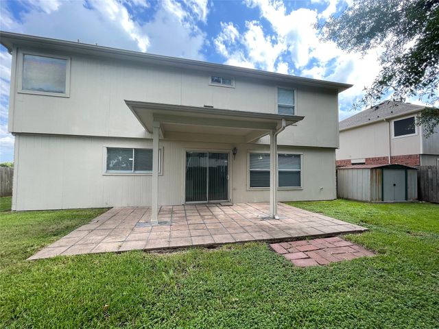 3220 Maryfield Lane, Pearland, TX 77581