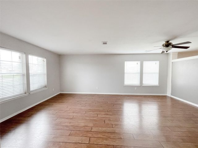 3220 Maryfield Lane, Pearland, TX 77581