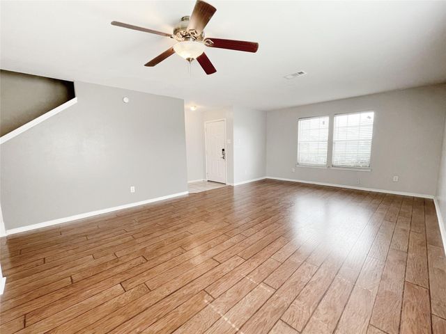 3220 Maryfield Lane, Pearland, TX 77581