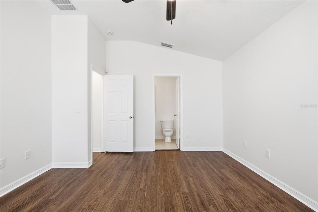 Image 17 of property listing at 6821 ARAMON COURT, Wesley Chapel, FL 33545