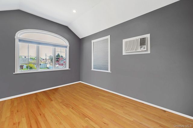 26 Grace Lane, Levittown, NY 11756