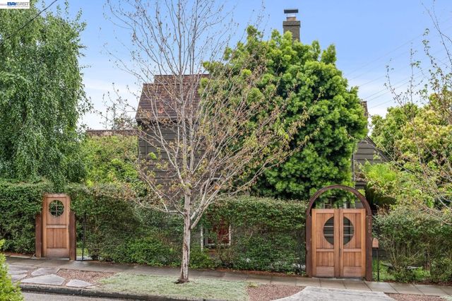 1800 SAN LORENZO AVENUE, Berkeley, CA 94707