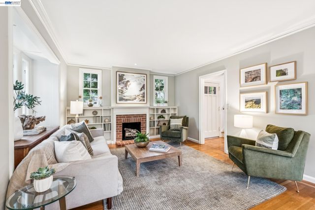 1800 SAN LORENZO AVENUE, Berkeley, CA 94707
