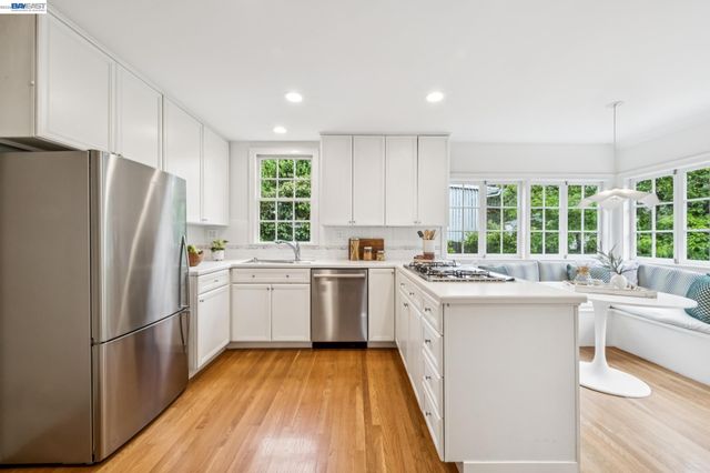 1800 SAN LORENZO AVENUE, Berkeley, CA 94707