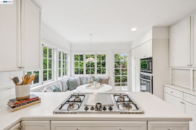 1800 SAN LORENZO AVENUE, Berkeley, CA 94707