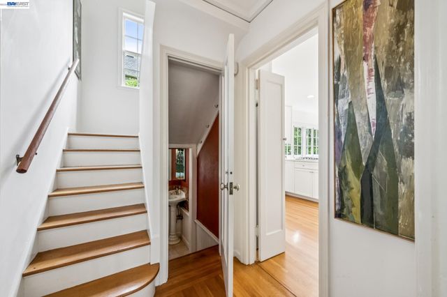 1800 SAN LORENZO AVENUE, Berkeley, CA 94707