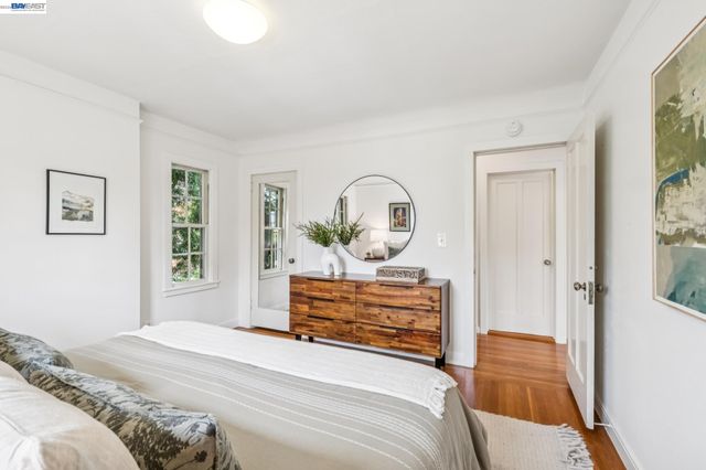 1800 SAN LORENZO AVENUE, Berkeley, CA 94707