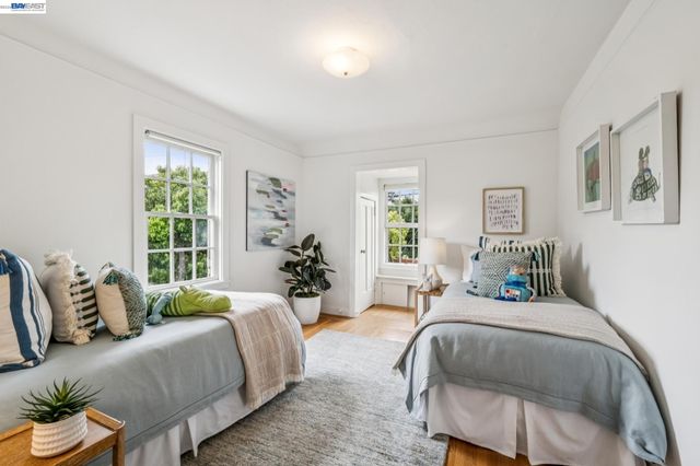 1800 SAN LORENZO AVENUE, Berkeley, CA 94707