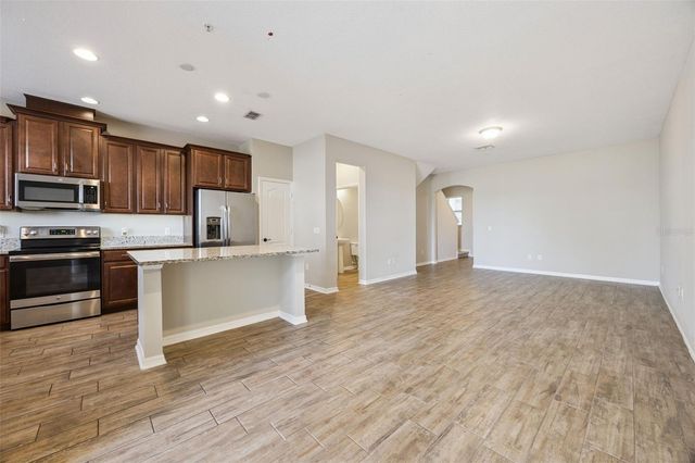 2692 WHITE ISLE LANE 103, Orlando, FL 32825