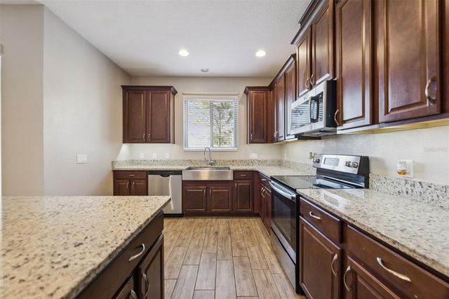 2692 WHITE ISLE LANE 103, Orlando, FL 32825