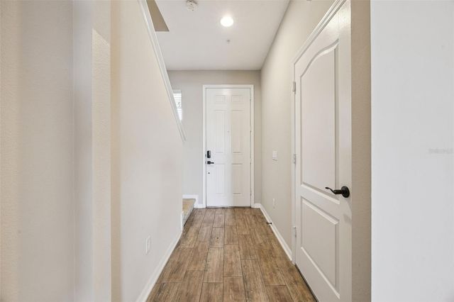 2692 WHITE ISLE LANE 103, Orlando, FL 32825