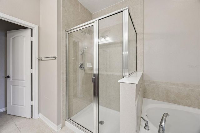 2692 WHITE ISLE LANE 103, Orlando, FL 32825