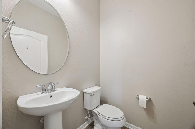 2692 WHITE ISLE LANE 103, Orlando, FL 32825