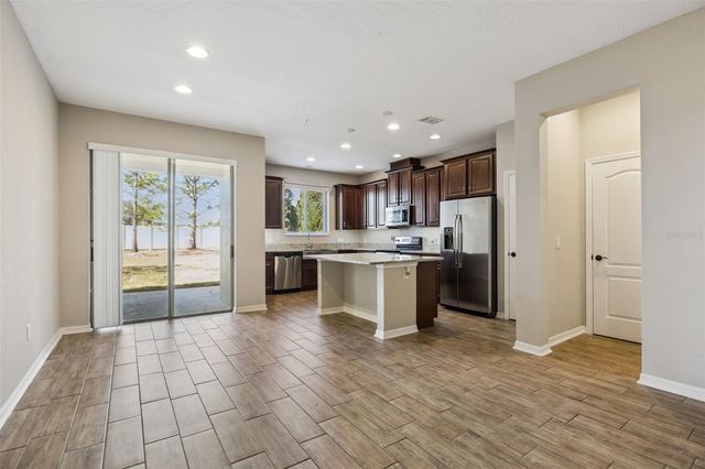 2692 WHITE ISLE LANE 103, Orlando, FL 32825