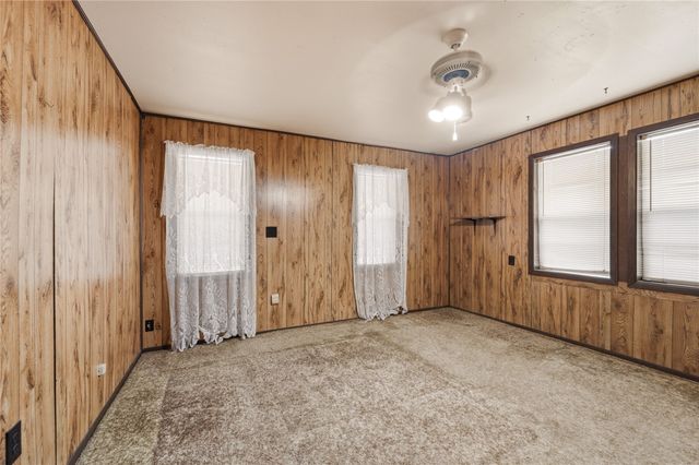 1325 Bomber Road, Fort Worth, TX 76108