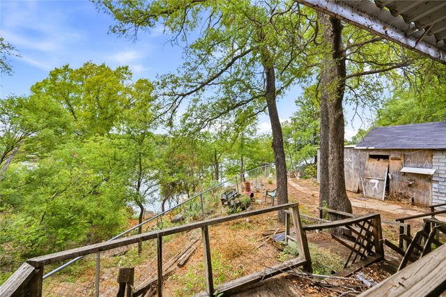 1325 Bomber Road, Fort Worth, TX 76108