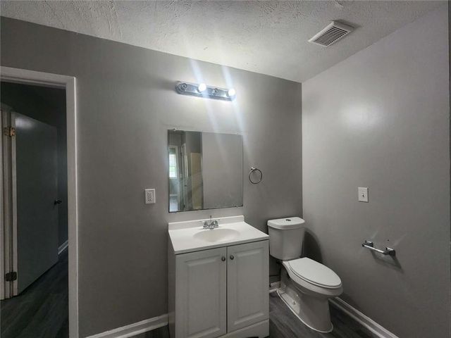 1168 Pinedale Circle NW, Conyers, GA 30012