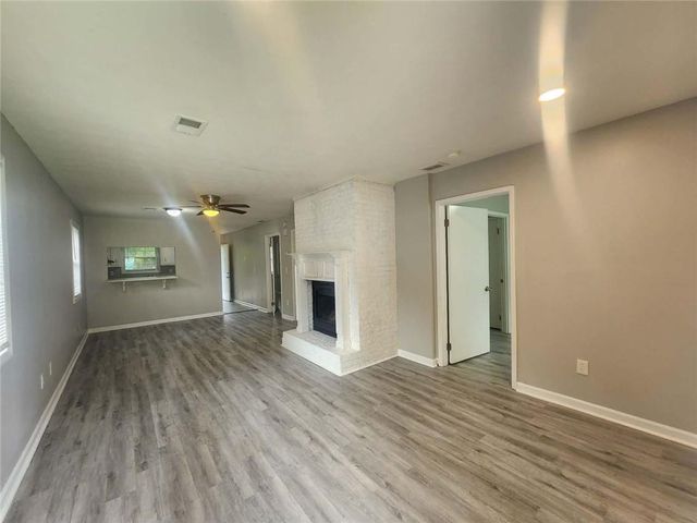 1168 Pinedale Circle NW, Conyers, GA 30012