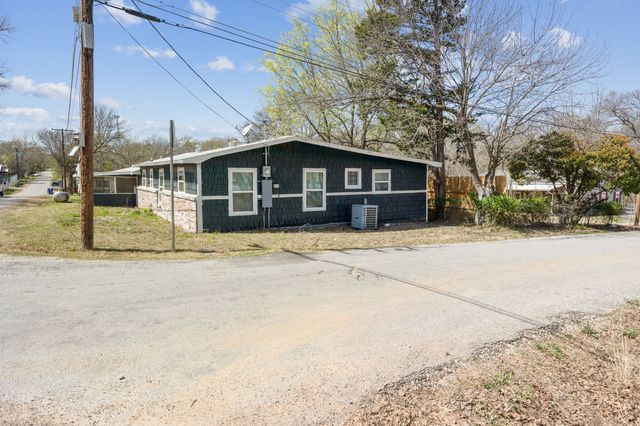 229 Sherman Drive, Pottsboro, TX 75076