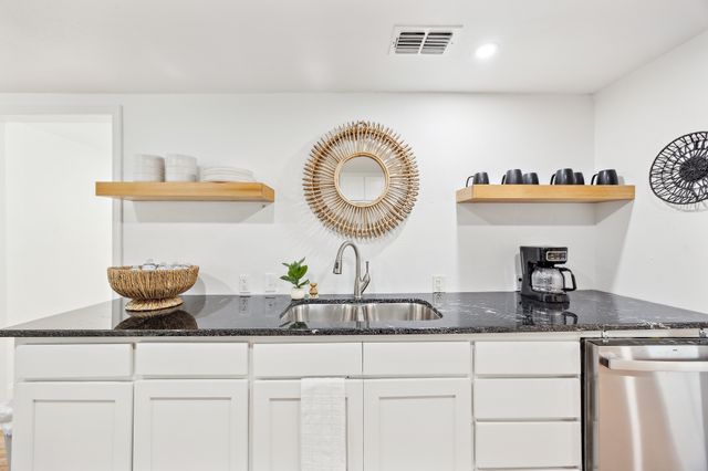 229 Sherman Drive, Pottsboro, TX 75076