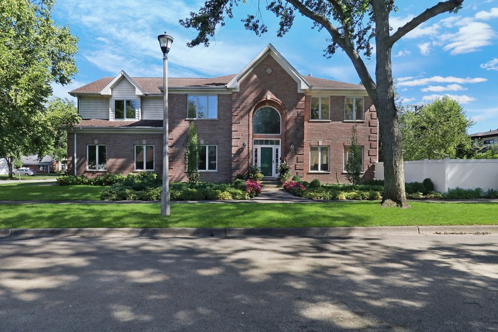 5153 Farwell Avenue, Skokie, IL 60077 — exterior