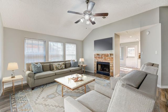 13903 Dentwood Drive, Houston, TX 77014