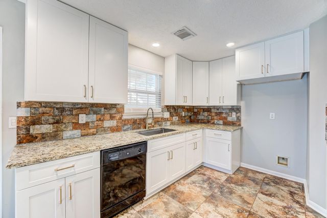 13903 Dentwood Drive, Houston, TX 77014