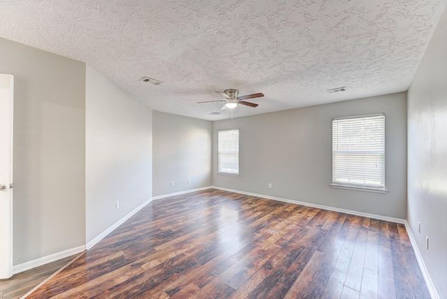 13903 Dentwood Drive, Houston, TX 77014