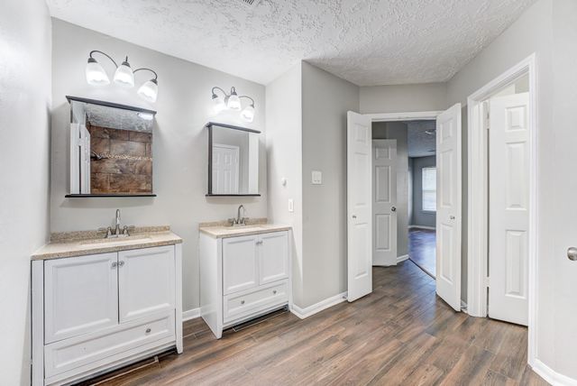 13903 Dentwood Drive, Houston, TX 77014