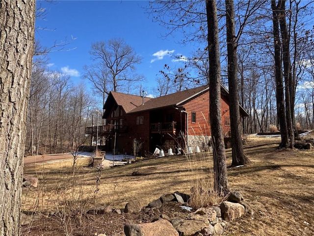 8823 Highline Road, Hayward, WI 54843