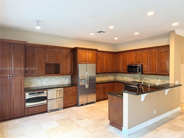 1317 SW 23rd St, Fort Lauderdale, FL 33315