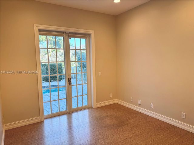 1317 SW 23rd St, Fort Lauderdale, FL 33315