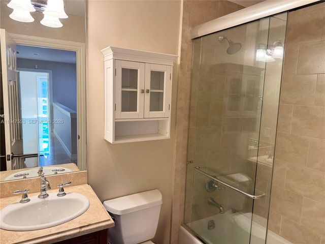 1317 SW 23rd St, Fort Lauderdale, FL 33315