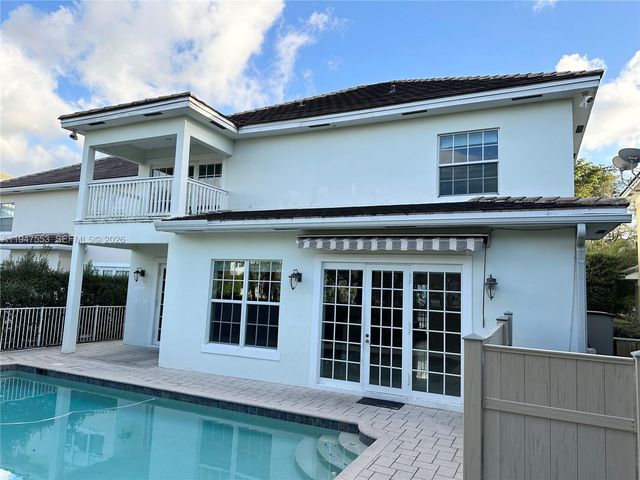 1317 SW 23rd St, Fort Lauderdale, FL 33315