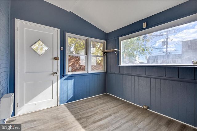 724 YORK ST, York, PA 17403