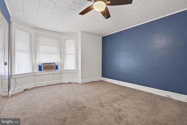 724 YORK ST, York, PA 17403