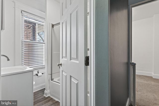 724 YORK ST, York, PA 17403