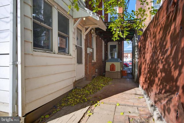 724 YORK ST, York, PA 17403