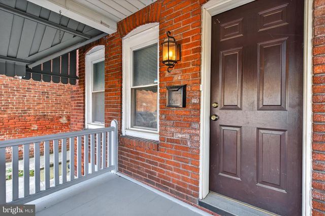 724 YORK ST, York, PA 17403