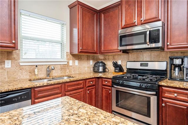 7761 Sylvaner Lane, Atlanta, GA 30349