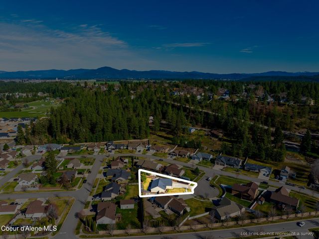 4313 E Seneca CT, Post Falls, ID 83854